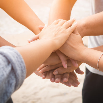 Friendship Gift Ideas For Your Lifetime Friend