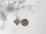 meaningful aunt gift