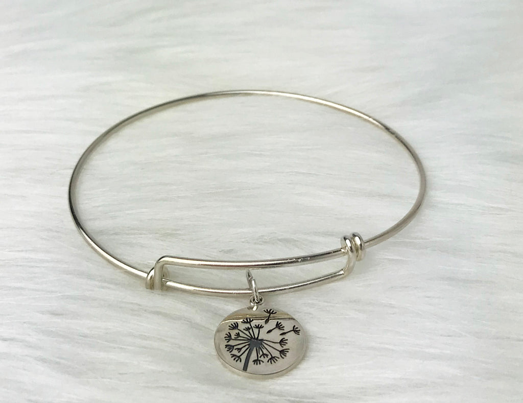 Charm bracelet & dandelion | TIMO ALB Online Shop